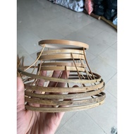 Cricket bridge advises cage size 21-22 (self-assembled)