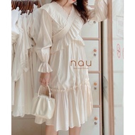Loose-fitting cross-waist cream dress
