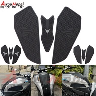 【Ready Stock】 Applicable to Yamaha Mt07 2026 Modified Fuel Tank Stickers Protective Film Fishbone De