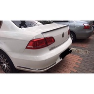 Volkswagen Passat B7 Spoiler Black