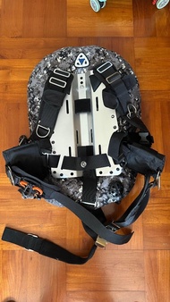 Akuana Seal BCD (25 lb, 鋁背飛, 自改)