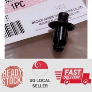 [🇸🇬FAST LOCAL DELIVERY🇸🇬] 10PCS XMAX NMAX R15 R25 R3 PLASTIC RIVET COVERSET PUSHPIN