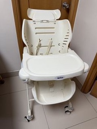 Aprica High Chair連原裝椅背墊