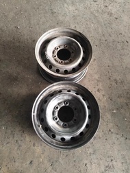 TOYOTA HIACE KDH200 VAN TYRE RIM 15 INCH/ 15 RIM (USED)
