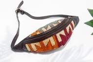 kilim土耳其腰包 皮革拼接設計側背包 羊毛地毯單肩包-中東地毯