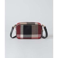blue label crestbridge shoulder bag 55146347