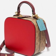 COACH Lunar New Year Square Bag In Signature Canvas 農曆新年款 復古方型皮革帆布包 紅便當盒 C2446