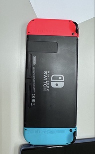 Nintendo Switch 1 紅藍色