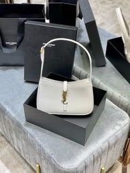 YSL Hobo bag White 光滑小牛皮 腋下單肩包 手袋 小號 白色