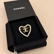 Chanel香奈兒23C 水鑽愛心胸針 超閃亮！