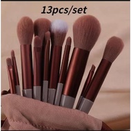 Makeup brush set / brush set