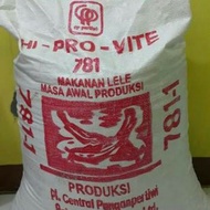 Pelet Hi Provite 781 - 1 kemasan 20 KG