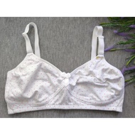 New Bra Size 34/75D No Underwire Sponge Soft Fabric (D10)