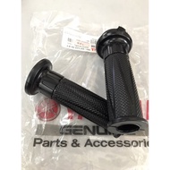 LC NEW LC135 V2 V3 LC 135 V4 V5 V6 HANDLE GRIP WITH TROTTLE TUBE (1SET) KIRI KANAN  (YAMAHA 100%ORIG