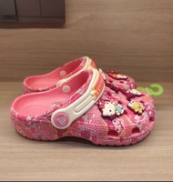 🏆官網認證紫鑽商戶🏆Crocs三麗鷗凱蒂貓聯名款女童粉色滿印洞洞鞋涼拖