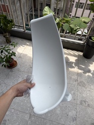 白色 Stokke 嬰兒浴盆配件