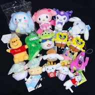 日本正版 Sanrio 玉桂狗 Cinnamoroll 快餐店系列 Kuromi Melody 絲帶系列 Pc狗 迷你攬枕 迪士尼 Disney 小熊維尼 泡泡龍 Rex 三眼仔 海綿寶寶 派大星 星