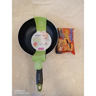 HIJAU Minowa Wok Pan Concave Frying Pan 20cm Green Economical CL1201 Non Stick Teflon Teplon Non Sti