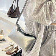 Taiwan Limited Time Low Price Korean Niche bucks leather Sheepskin Small Square Bag Small Size Simpl