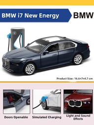 GANGJIE | Big Scale 1:24 BMW i7 Diecast Model Car Collectible Toy