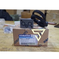 Pilot valve Komatsu PC200-8 PC300-8 702-21-62200 7022162200