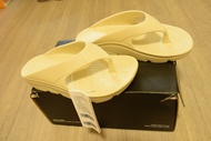 AKIII CLASSIC Cloud Recovery Flipflop V2 白色輕量夾腳拖鞋