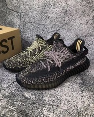 【🔥黑滿天星】adidas originals  Yeezy Boost 350 v2 Black 黑滿天星 男女同款