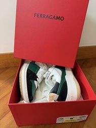 全新Ferragamo男裝休閒鞋