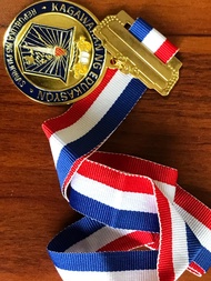 DEPED MEDAL KAGAWARAN 5 CMS GOLD 100PCS