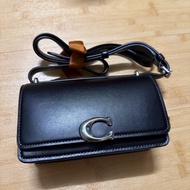 Coach Bandit18 黑色銀釦斜背包（正櫃款）（可斜背）