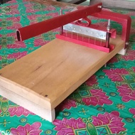 alat pelubang plastik tempe