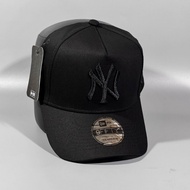 Classic A Frame Fashion snapback cap size 54cm - 62cm in polycotton unisex in triple black colorway