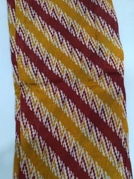 Kain Sutra Meteran Tenun Tangan Motif Co Bo' Miring Khas Bugis