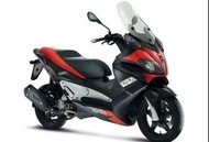 Aprilia SR MAX 300