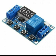 Cyclic device switching delay circuit