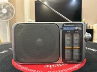 【美智子】Panasonic松下RF-2400A收音機松下RF2400收音機  功能正常FM調頻為國頻支持76-10