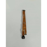 Oppo A7 charging cable completely disassembled