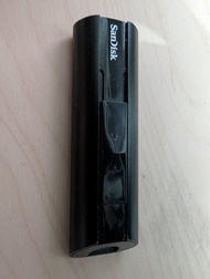 SanDisk Extreme PRO 128GB USB 3.2 Flash Drive