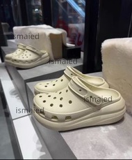 Crocs卡駱馳泡芙厚底洞洞鞋