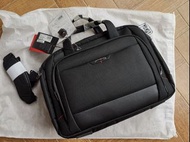全新 Samsonite Pro DLX 4 Expandable Briefcase 新秀麗 可擴展版 電腦袋 公事包