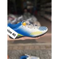 2hand soccer shoes size 40, 92% beautiful