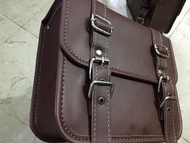 TÚI TREO XE YAMAHA PG-1YAMAHA XSR 155 LEGEND GPX.TREO nHÔNGBAGA SAU1cai màu NÂU