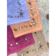 Hand-embroidered Bawal with thread pull edges (flower around) Bawal Bawal Selapis