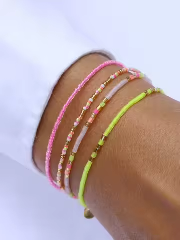 4PCS Women's Fashion Sweet and Cute Candy colored Bead Bracelet Set Holiday Music Festival Jewelry F