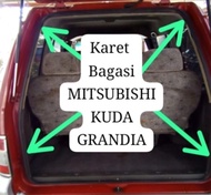 karet pintu bagasi belakang mobil mitsubishi kuda grandia original