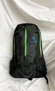 不死鳥 不死鳥背包 arc`teryx backpack   arcteryx arro 22 不死鳥 背囊  Arc'teryx  arro22  不死鳥背囊 arro