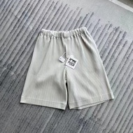 Japan NEW Solid Color Issey Miyake Pleated Shorts Jf129 High Waist Loose Five-point Pants Simple Vib