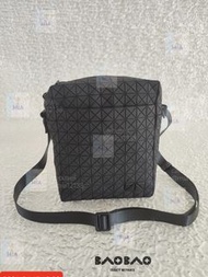 ISSEY MIYAKE 三宅一生 硅膠幾何菱格迷你手機包小方包 單肩包 斜挎包  男女同款 情侶款