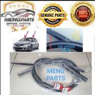 ***** CIVIC FB TRO 2013Y-2015Y ROOF LINING ,ROOF MOULDING ,LINING BUMBUNG RH-74306-TS4-T01,LH-74316-