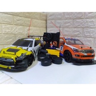 Mainan Mobil RC Drift Racing 2